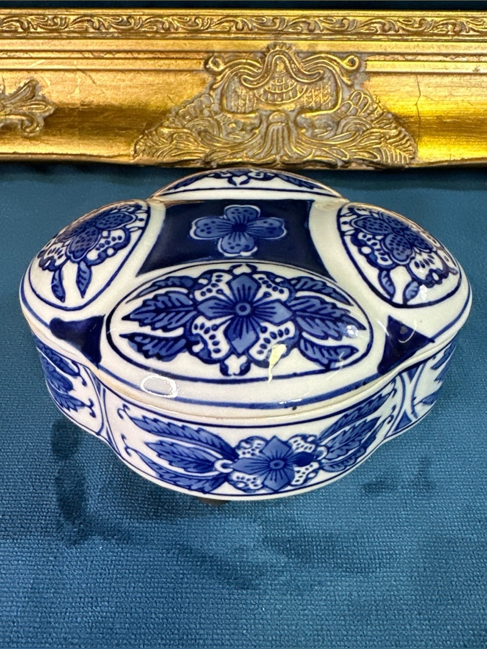 Chinese Chinoiserie -  Floral Trinket Box - Blue/White Porcelain - Vintage 5.5”